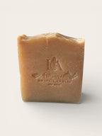 Jabón Artesanal de Almendras: Nutrición Profunda y Suavidad Natural