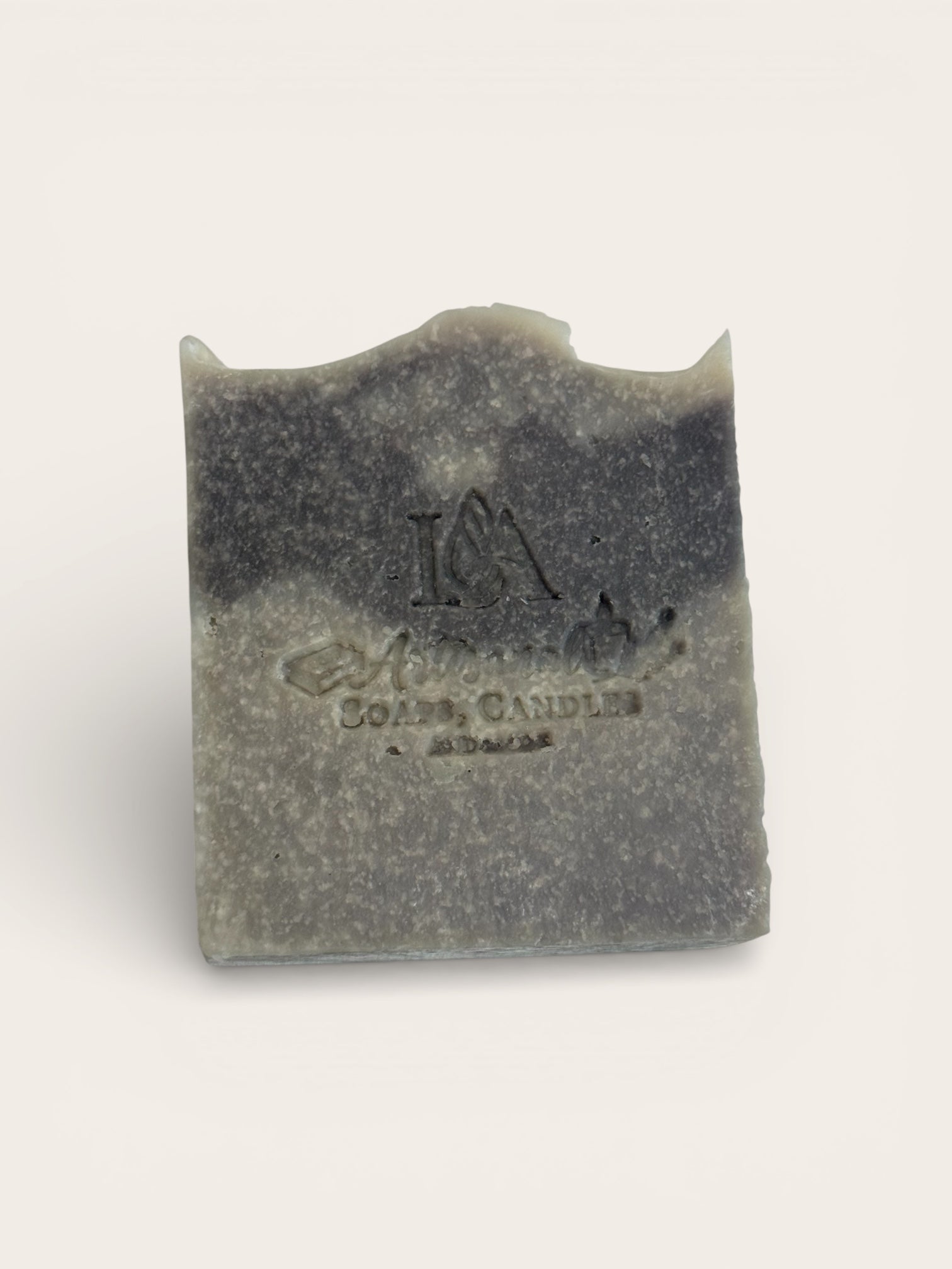 Jabón Artesanal Ocean Marine (Para El): Frescura Mineral y Cuidado Masculino